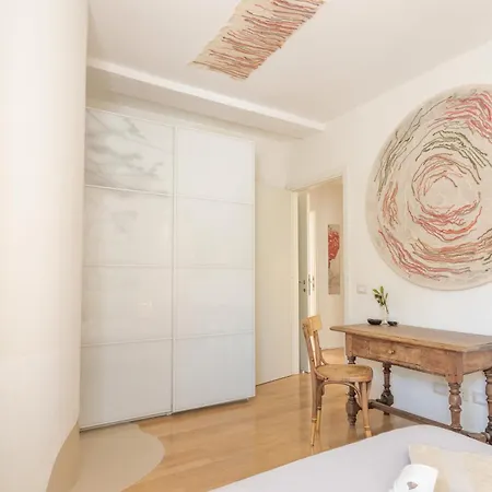 Apartment Great View Artist's Ispra